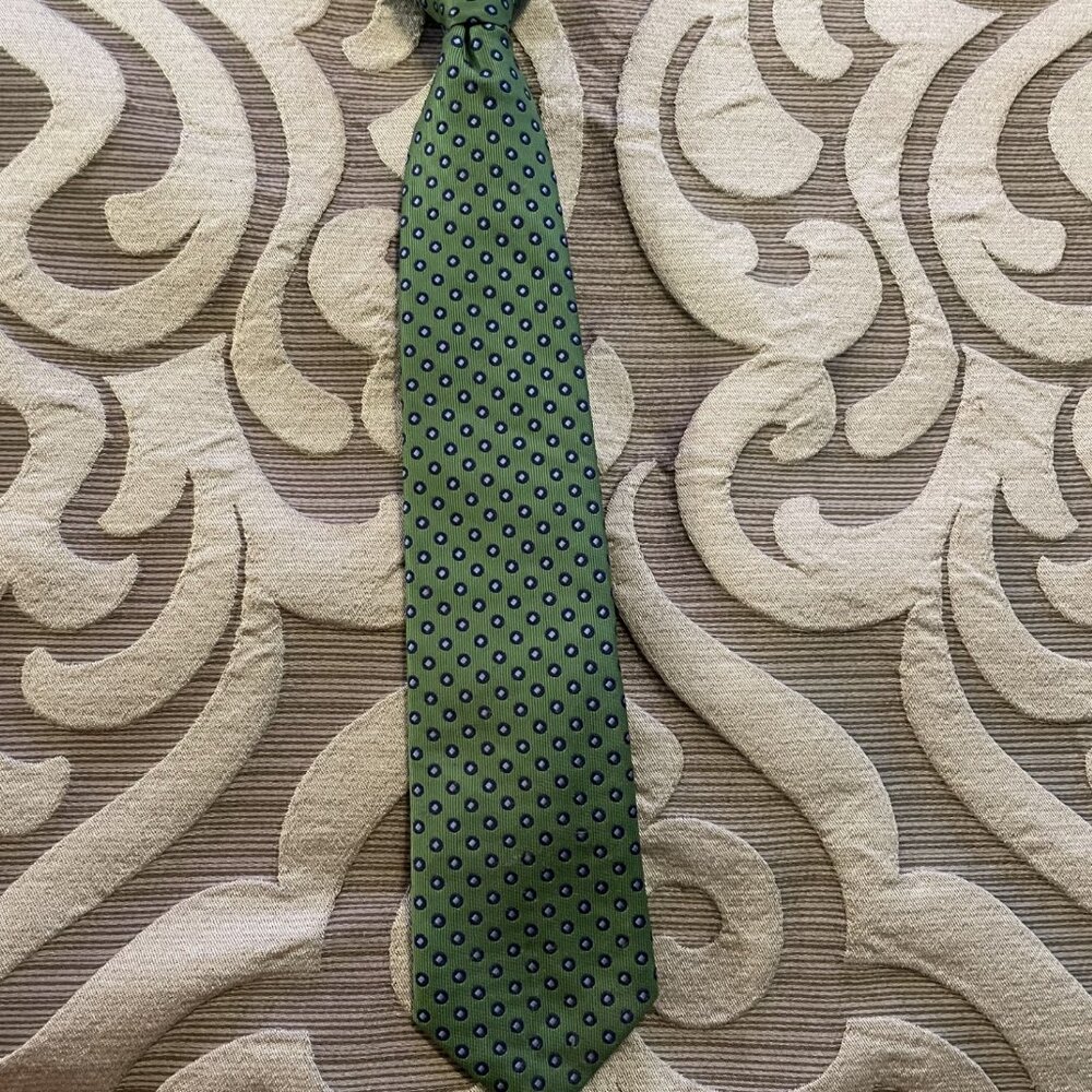 Chaps Clip On Tie Ralph Lauren Green with Navy Dots Tie 14” Boys Worn Once